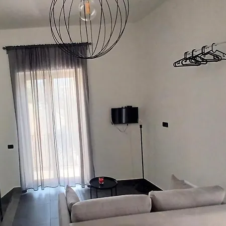 ベッド・アンド・ブレックファスト Sande 3*